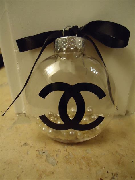 chanel inspired boxed set of ornaments|Chanel ornaments for christmas tree.